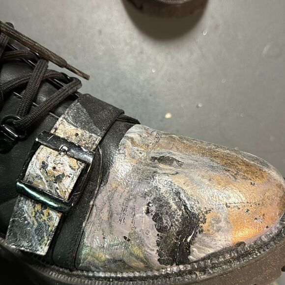 Size 9 Black + Gold Upcycled Hydro-Dipped Combat Boots - Picture 6 of 7
